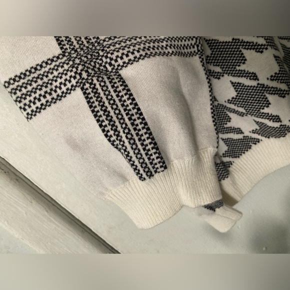 Anthropologie Printed Sweater - Picture 4 of 6